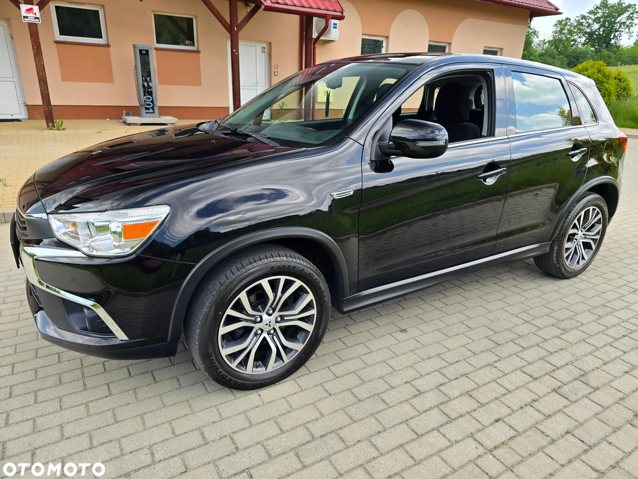 Mitsubishi ASX 1.6 2WD Diamant Edition - 11