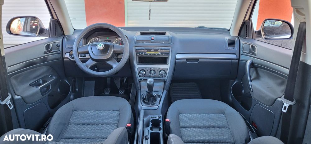 Skoda Octavia 1.6 TDI DPF Active - 6