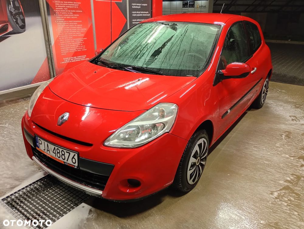 Renault Clio 1.2 16V Alize - 1