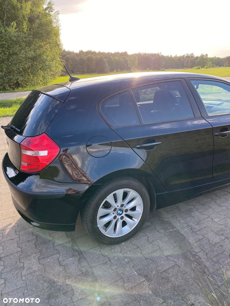 BMW Seria 1 116i - 14