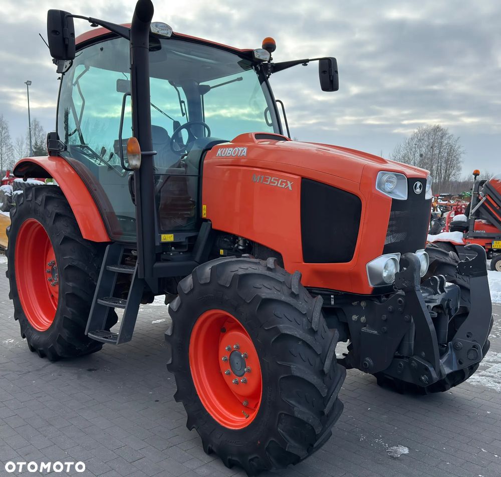 Kubota M135GX - 13