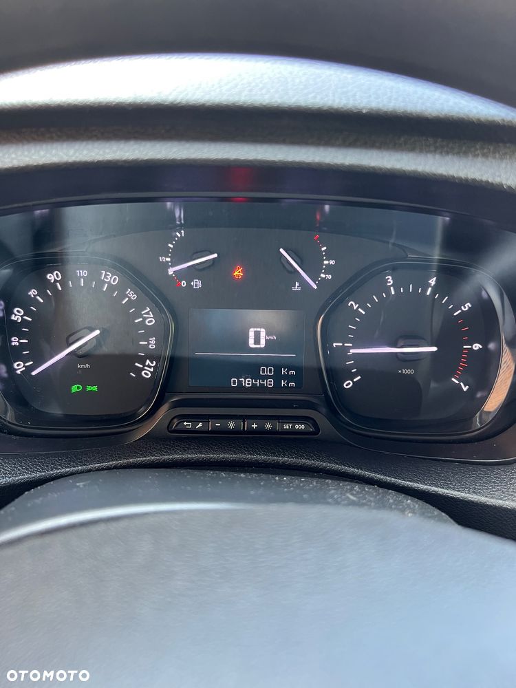Toyota ProAce - 11