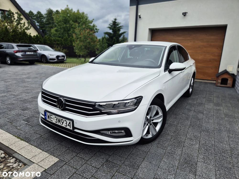 Volkswagen Passat 2.0 TSI Business DSG - 2