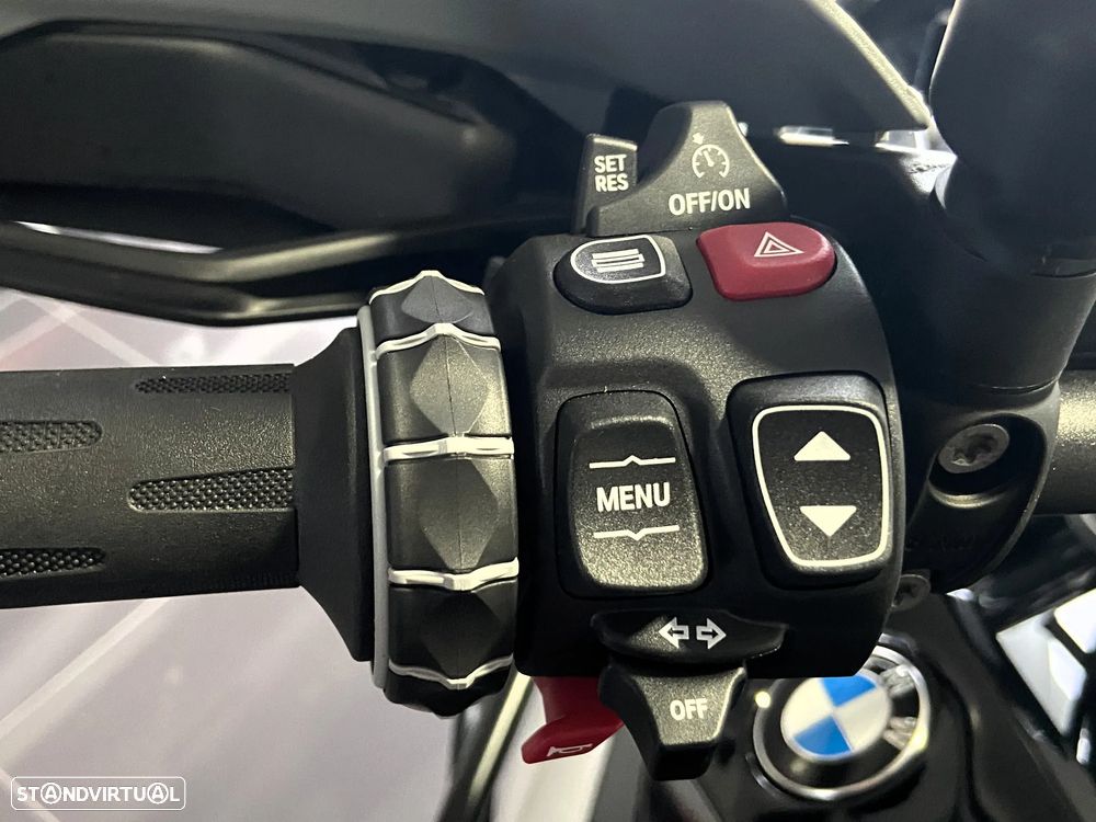 BMW R 1300 GS Triple Black - 15