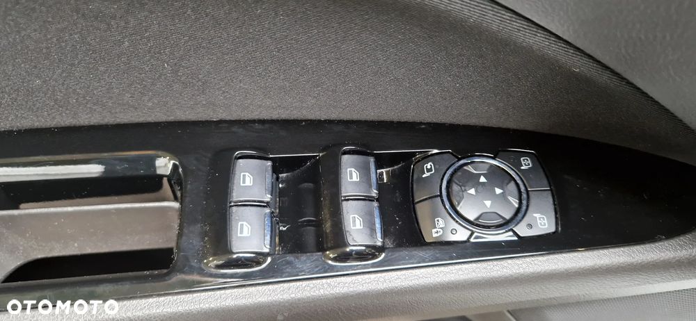 Ford Mondeo 1.5 EcoBoost Titanium - 11