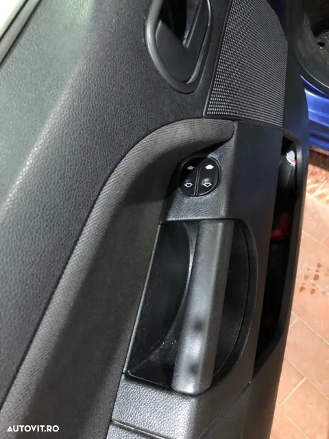 Ford Fiesta - 3