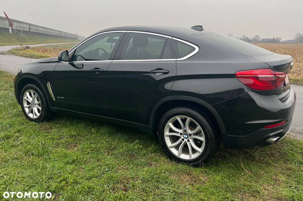 BMW X6 - 11