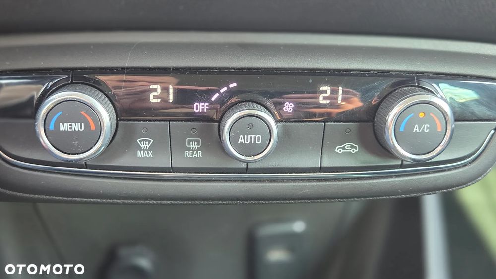 Opel Crossland 1.2 T Edition - 19