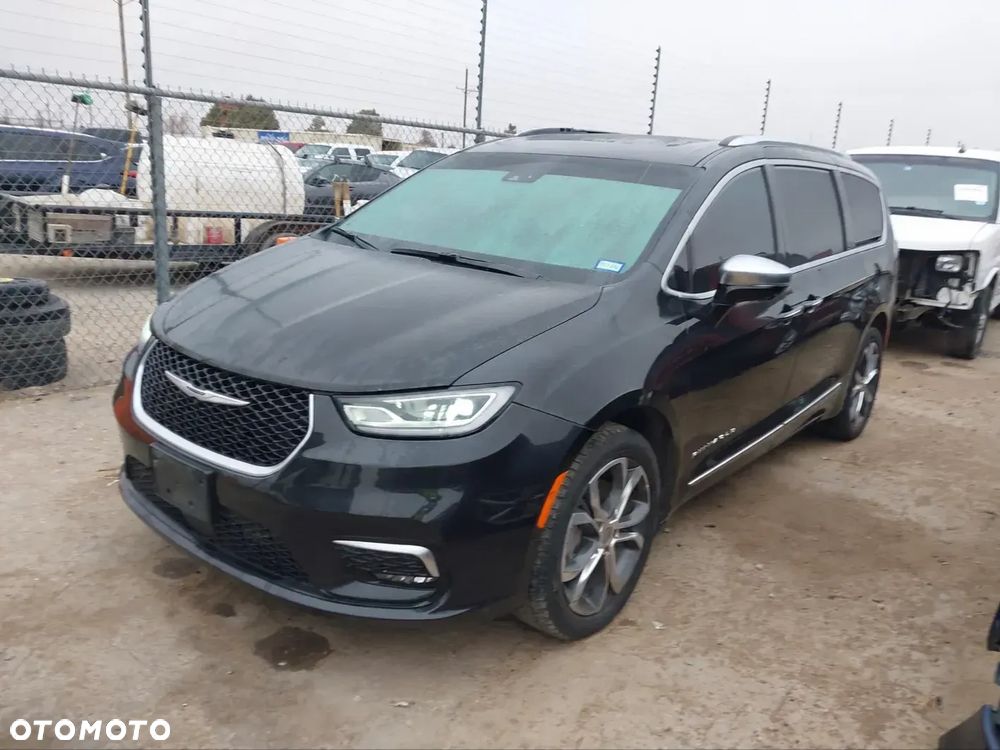 Chrysler Pacifica 2023 photo 3