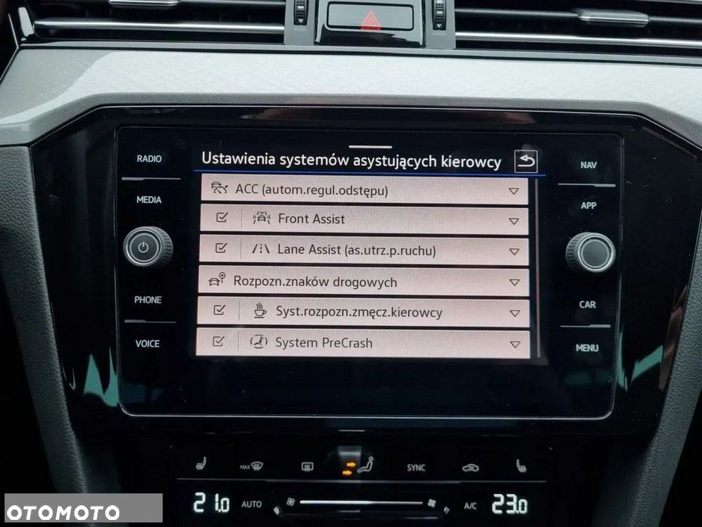 Volkswagen Passat Variant 1.5 TSI OPF DSG Business - 25