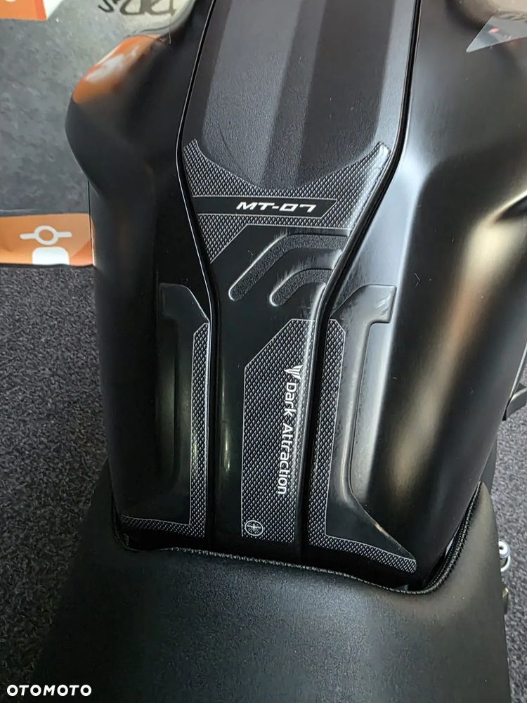 Yamaha MT - 12