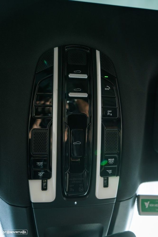 Porsche Panamera 4 E-Hybrid Executive - 26