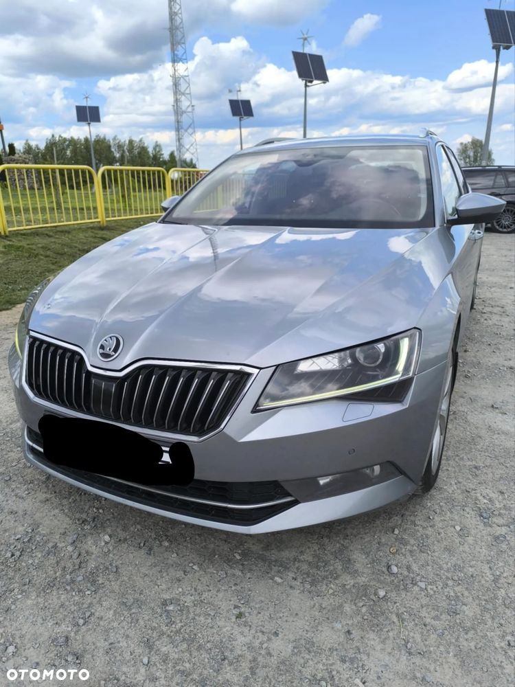 Skoda Superb 2.0 TDI Ambition DSG - 7