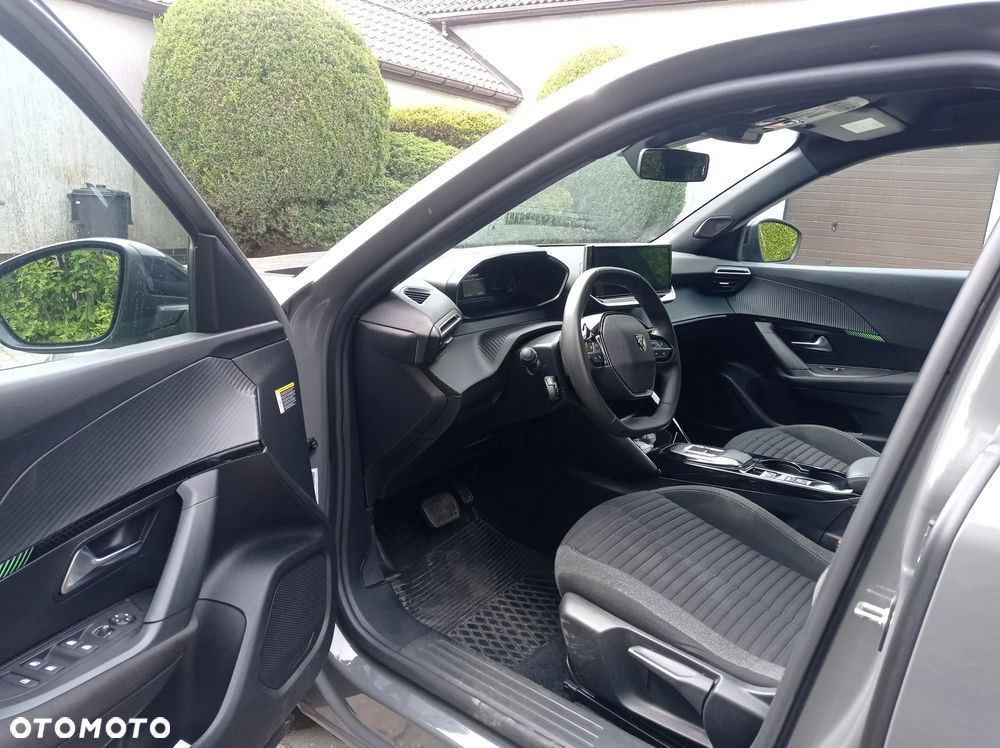 Peugeot 2008 - 7