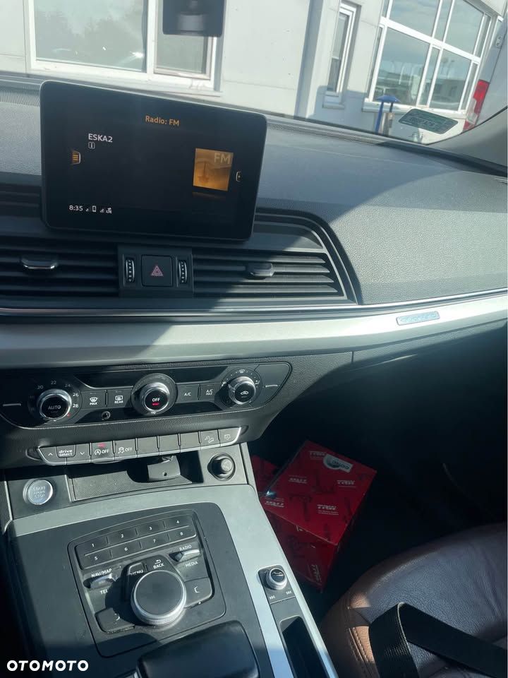 Audi Q5 2.0 TDI Quattro S tronic design - 2