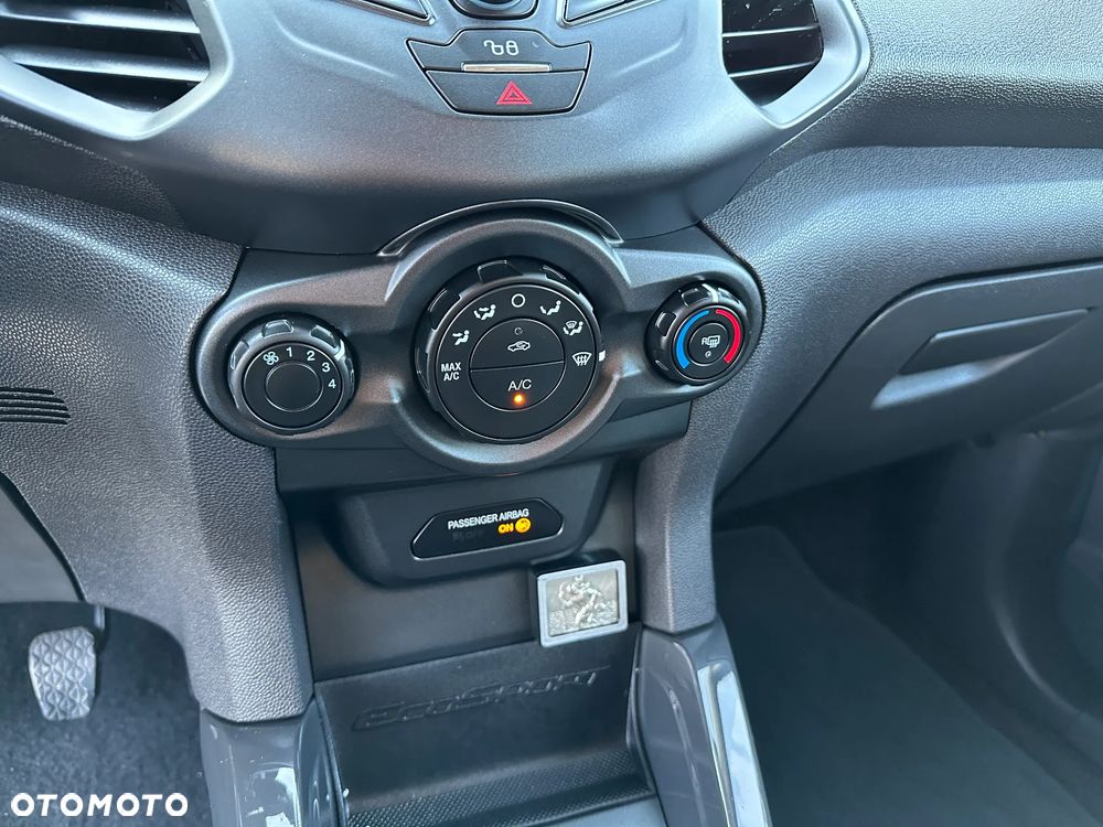 Ford EcoSport - 13