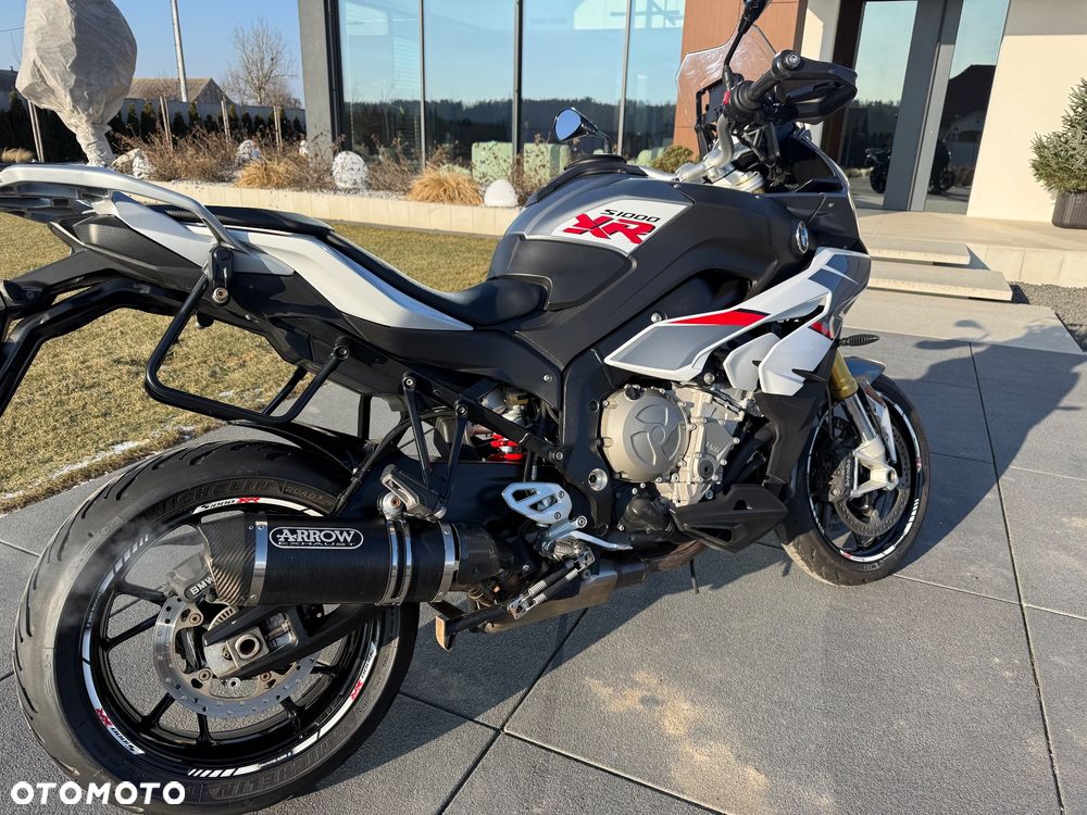 BMW XR - 7