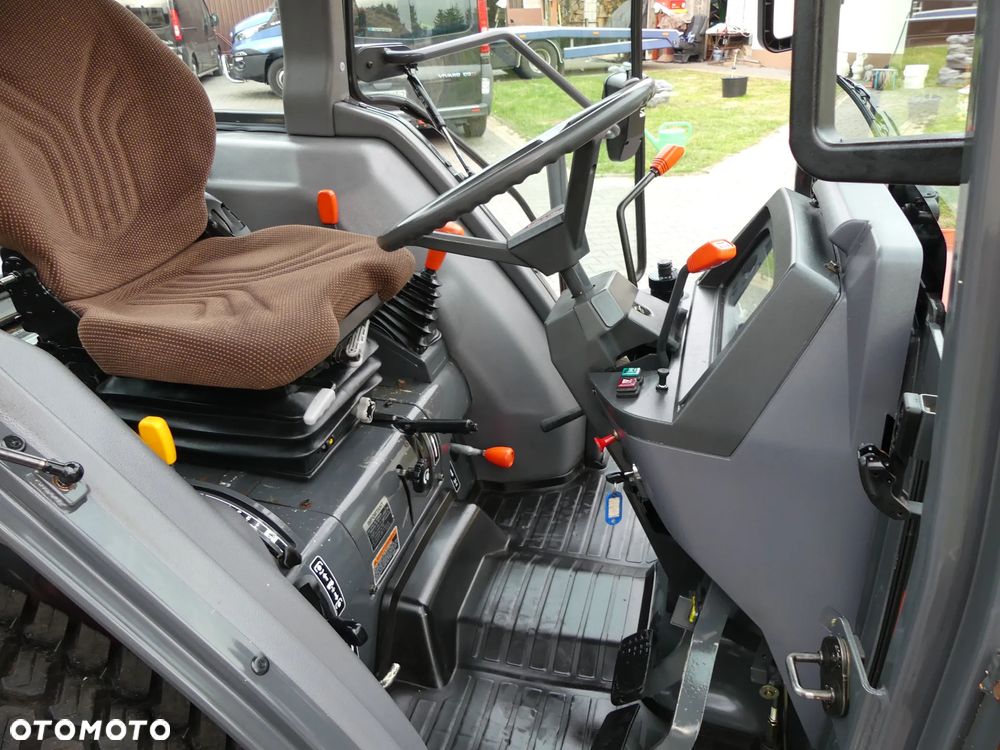 Kubota L3300* 4X4*TYLKO 2392mtg*JAK NOWY - 10