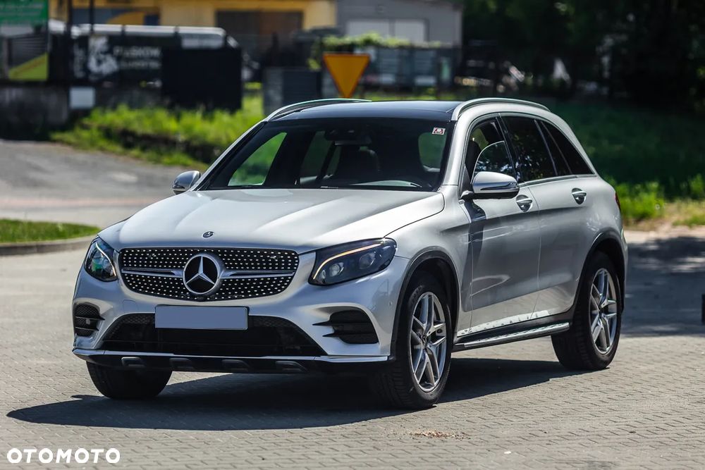 Mercedes-Benz GLC 250 d 4Matic 9G-TRONIC AMG Line - 1