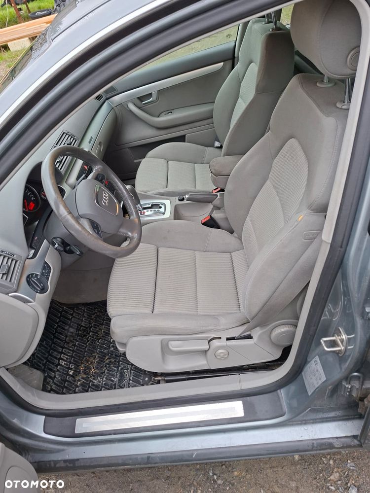 Audi A4 Avant - 9