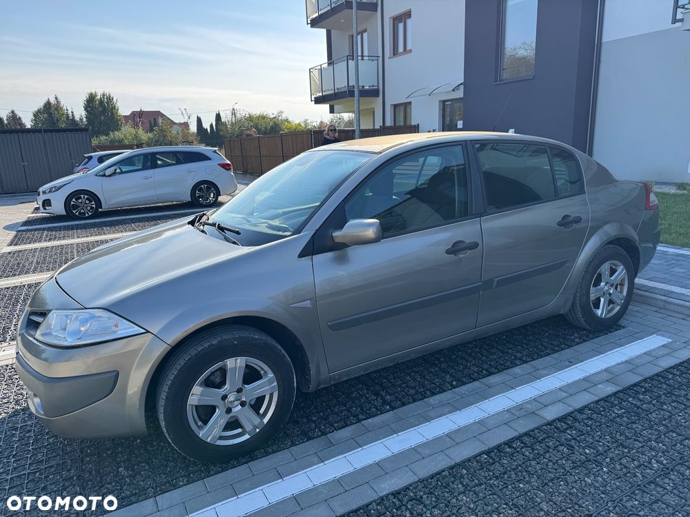 Renault Megane - 5