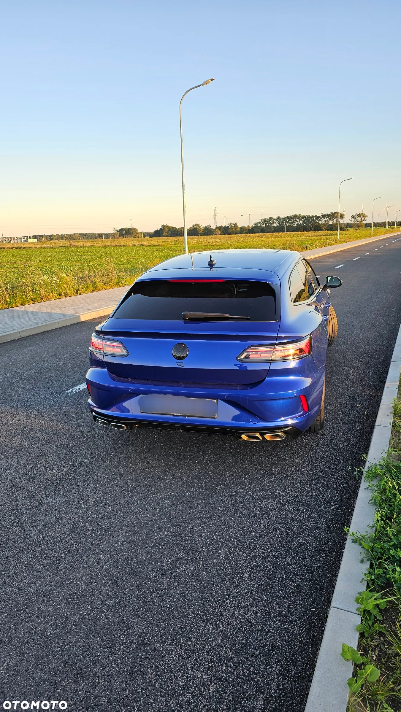 Volkswagen Arteon 2.0 TSI 4Motion R DSG - 6