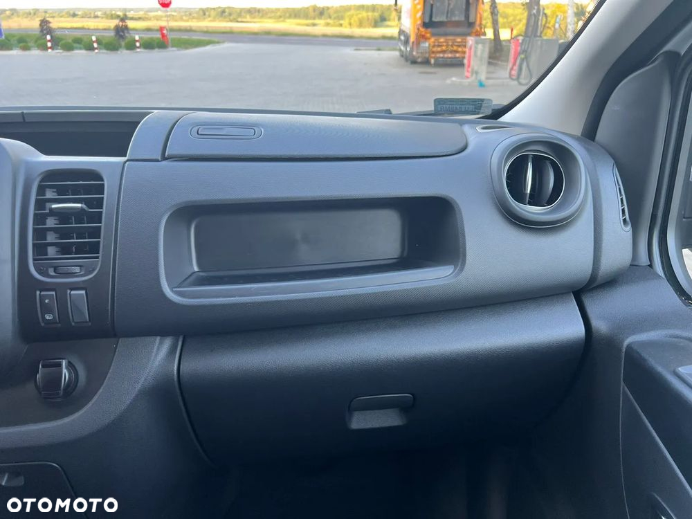 Renault Trafic 2.0 dCi L2H1 HD Pack Clim (bryg.) - 4