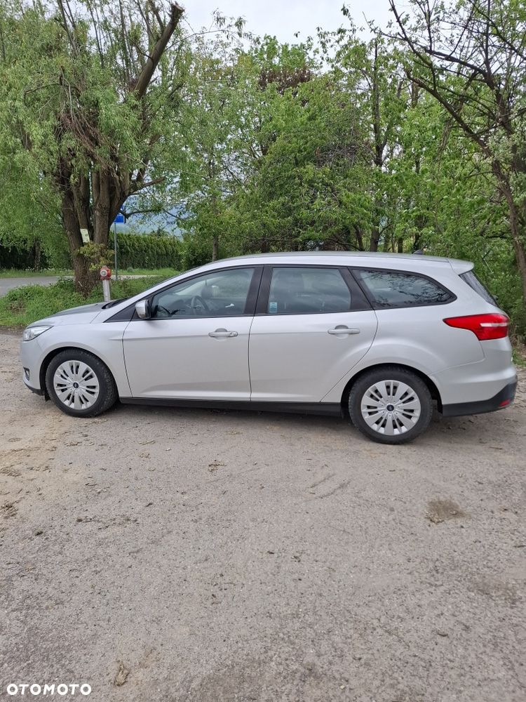 Ford Focus - 4