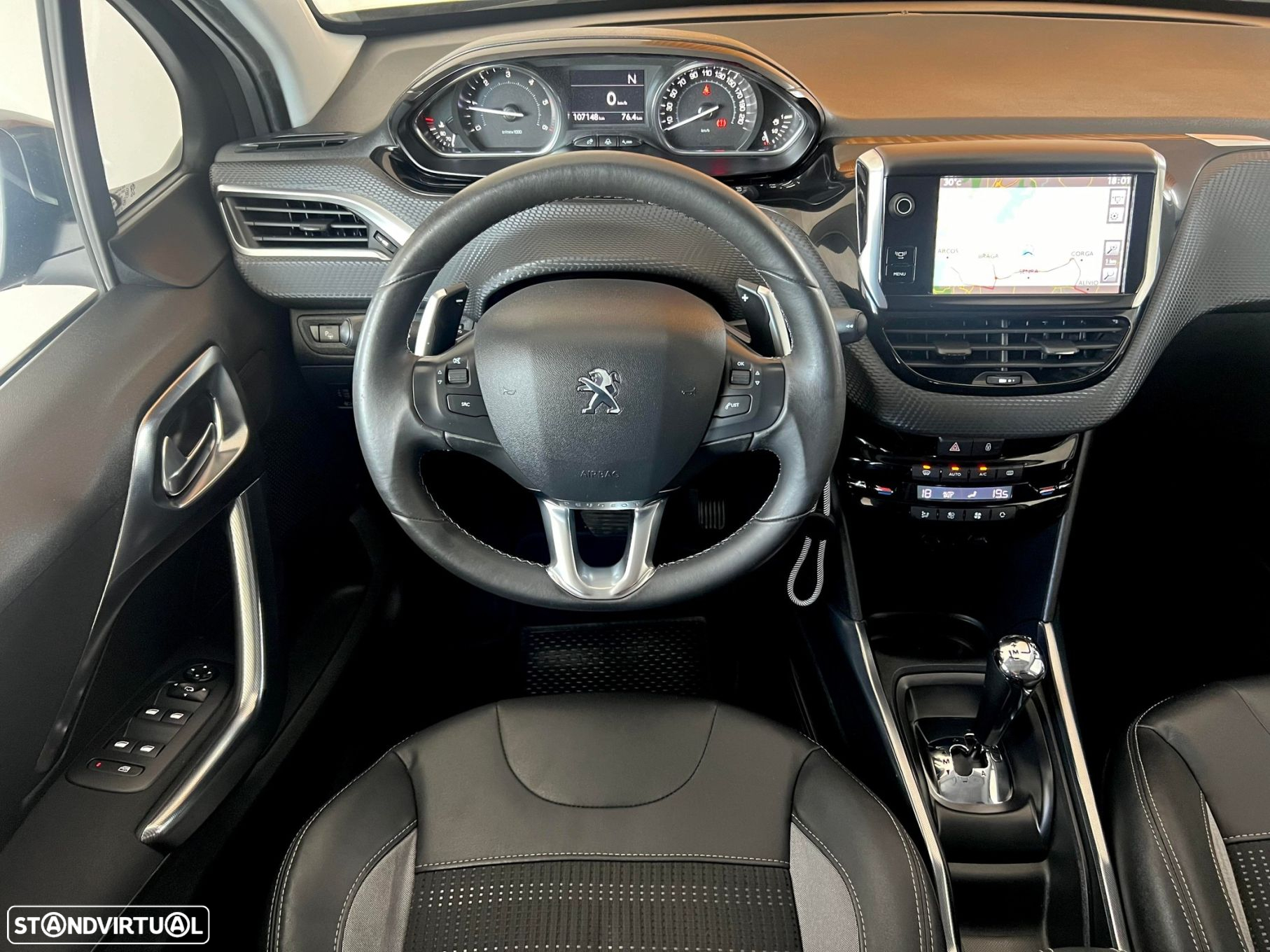 Peugeot 2008 1.6 e-HDi Allure 2-Tronic - 33
