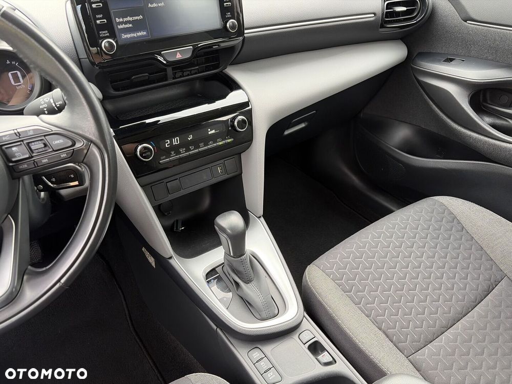 Toyota Yaris Cross Hybrid 1.5 Comfort - 18