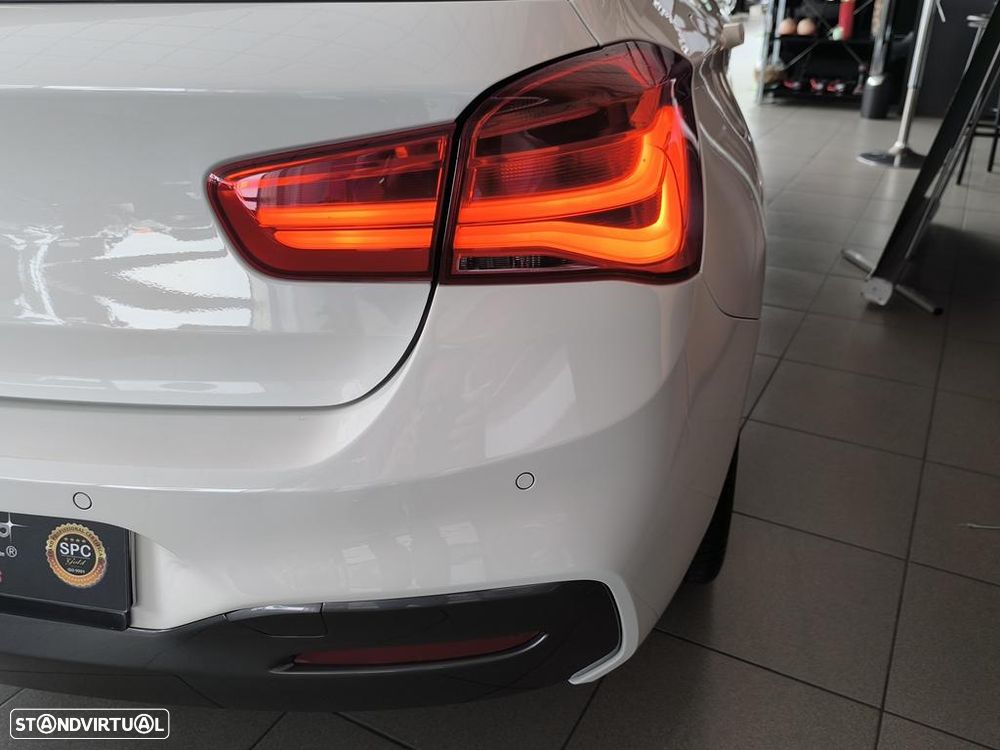 BMW 116 d Pack M - 40