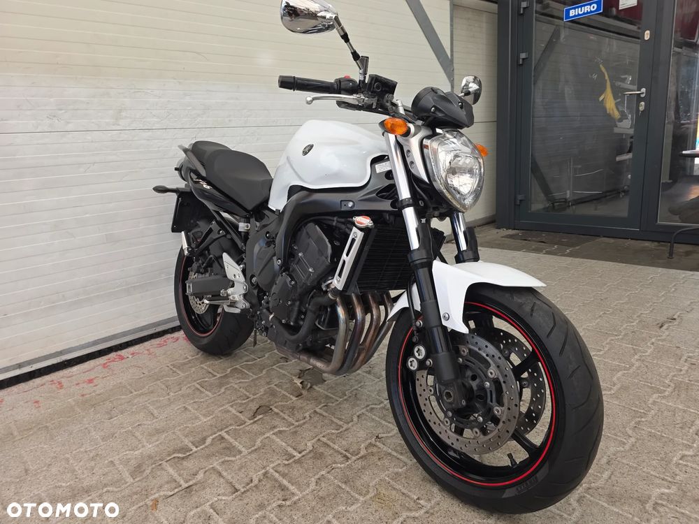 Yamaha FZ - 4