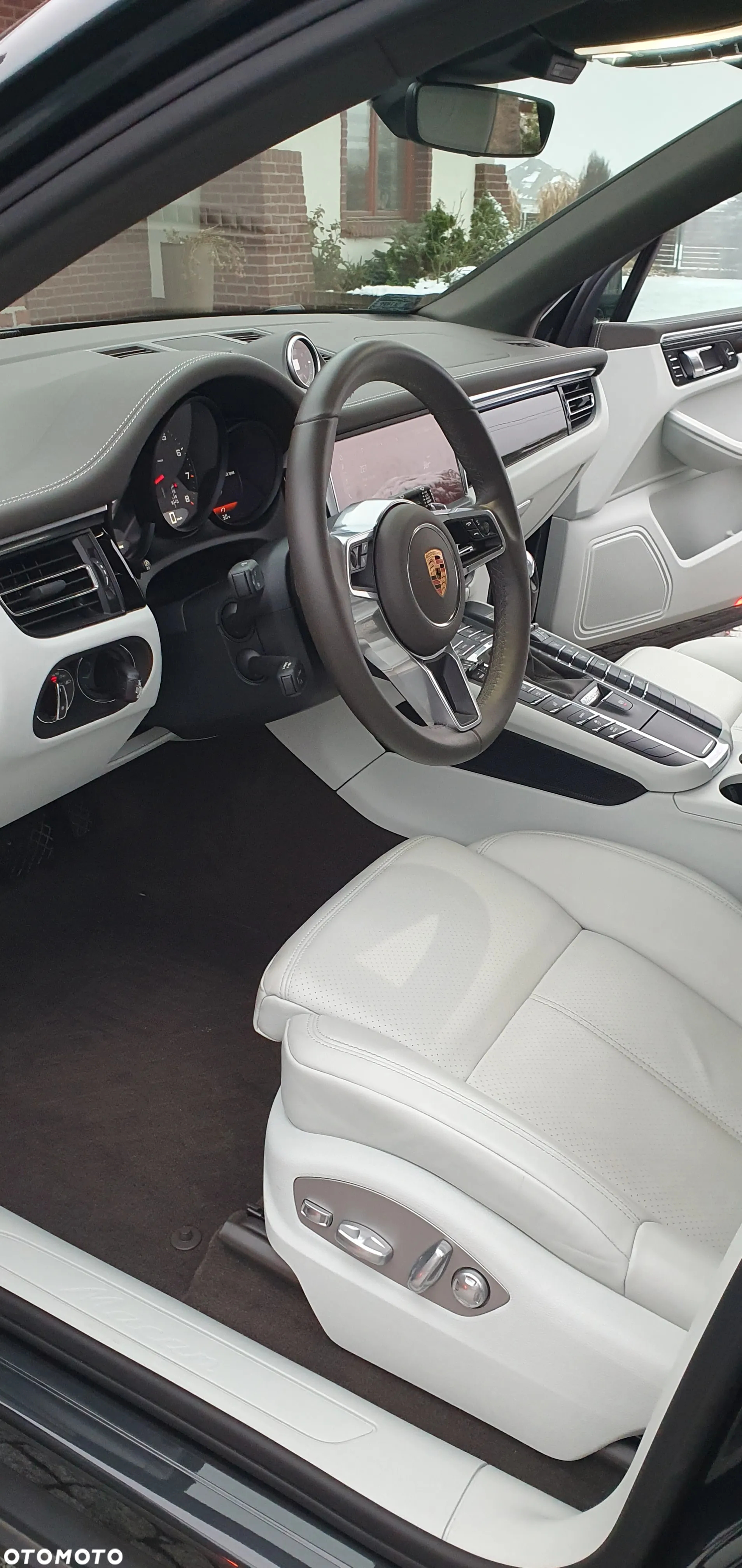 Porsche Macan Standard - 7