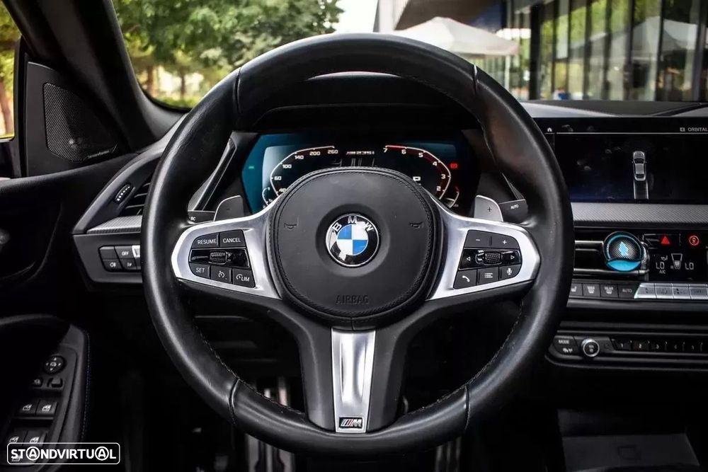 BMW M235i Gran Coupé xDrive - 14