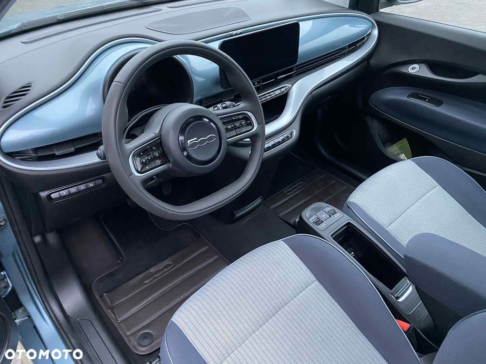 Fiat 500e La Prima - 7