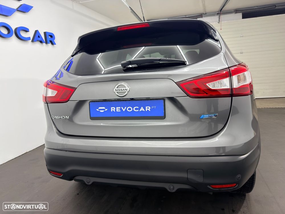 Nissan Qashqai 1.5 dCi Tekna Premium 18 360 - 14