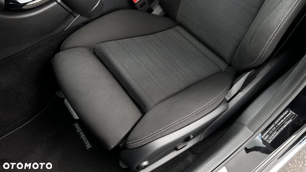 Mercedes-Benz Klasa C 180 9G-TRONIC - 13