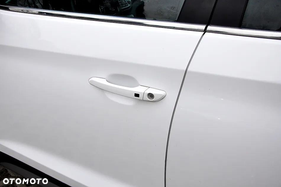 Hyundai Tucson blue 1.7 CRDi 2WD DCT Premium - 18