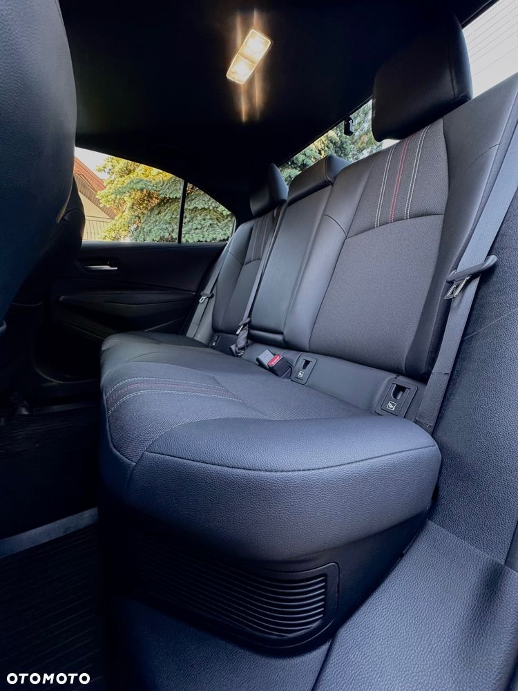 Toyota Corolla - 15