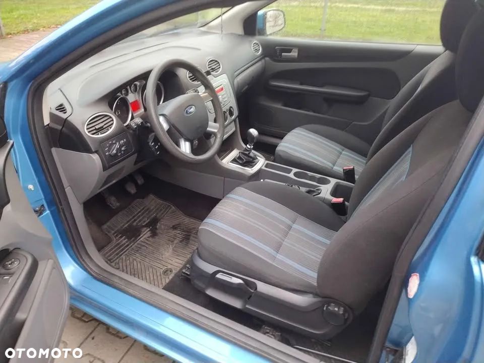 Ford Focus 2.0 TDCi DPF Trend - 6