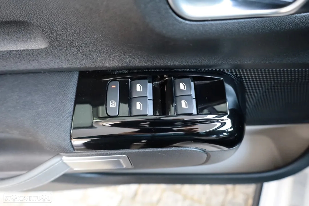 Citroën C3 1.2 PureTech C-Series - 28