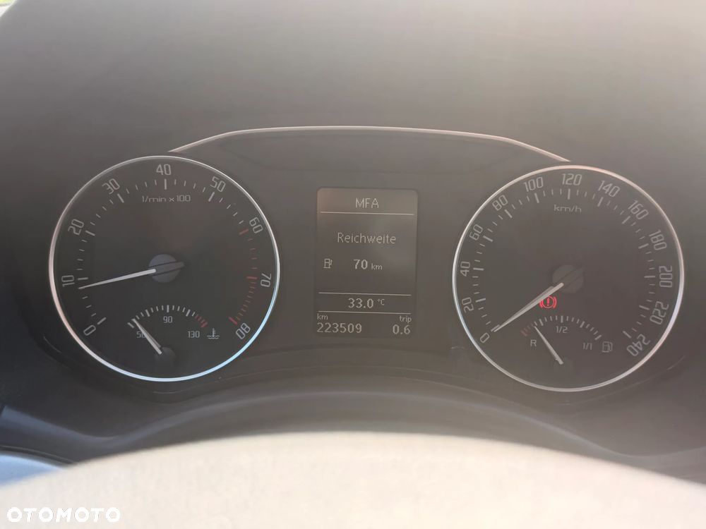 Skoda Octavia 1.8 T FSI Elegance - 11
