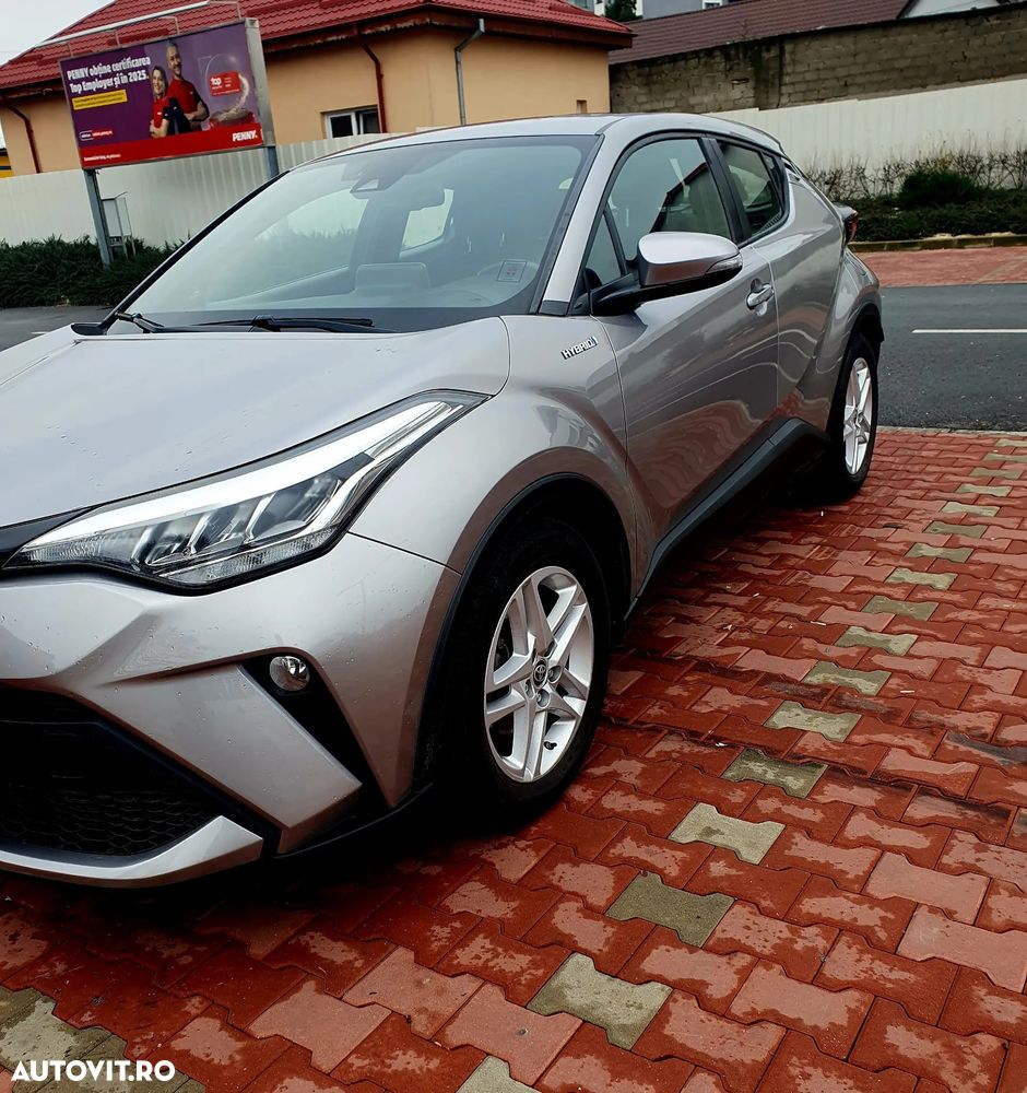 Toyota C-HR Hybrid Style - 11