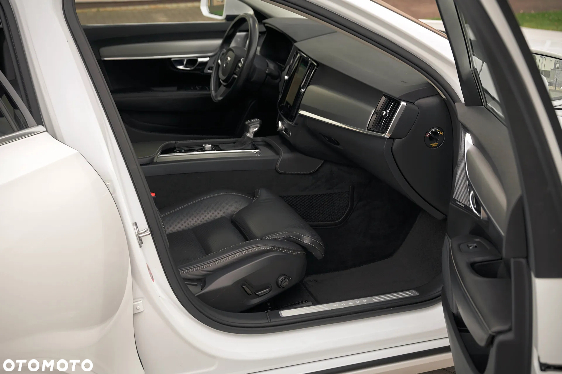 Volvo V90 D5 AWD Geartronic Inscription - 26