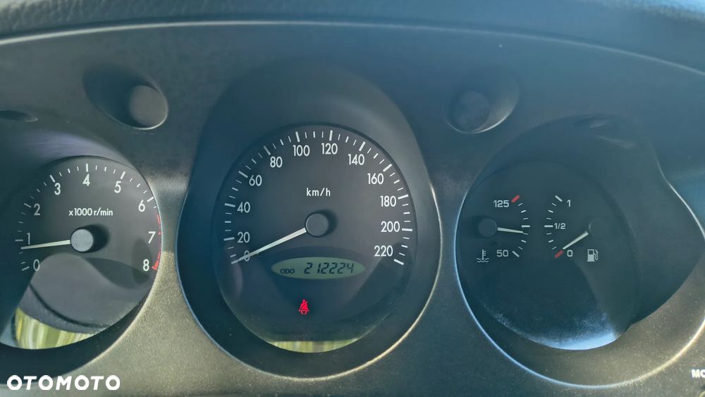 Daewoo Evanda 2.0 CDX - 9