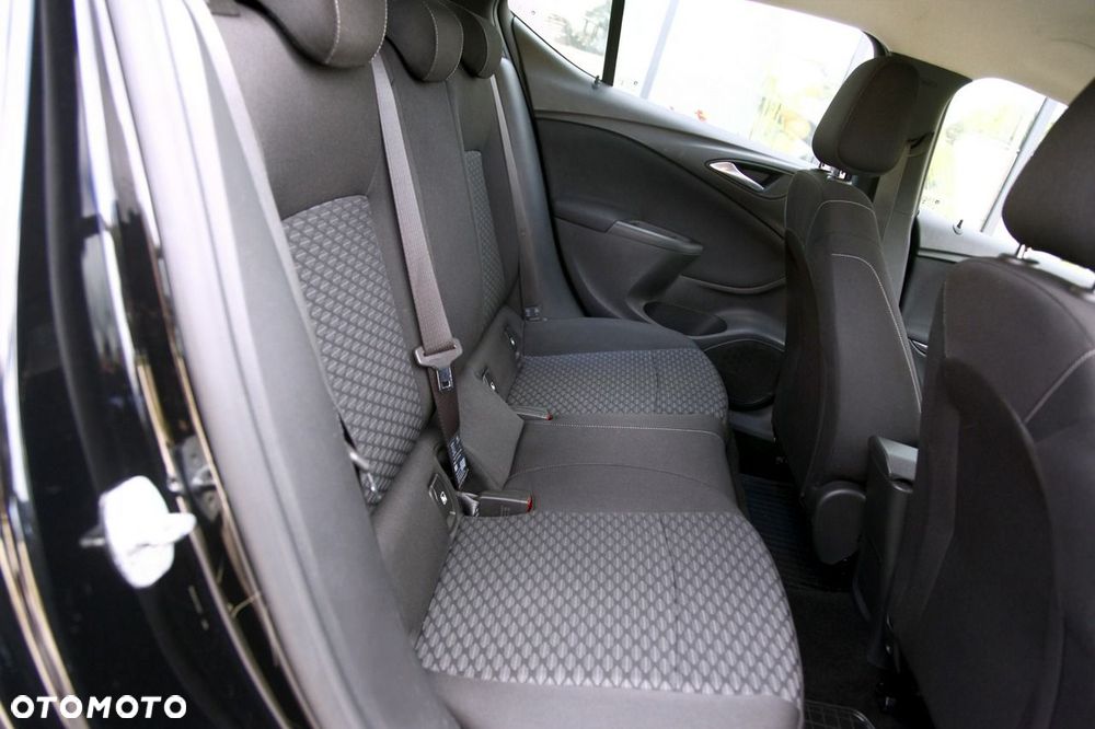 Opel Astra 1.2 Turbo Edition - 13