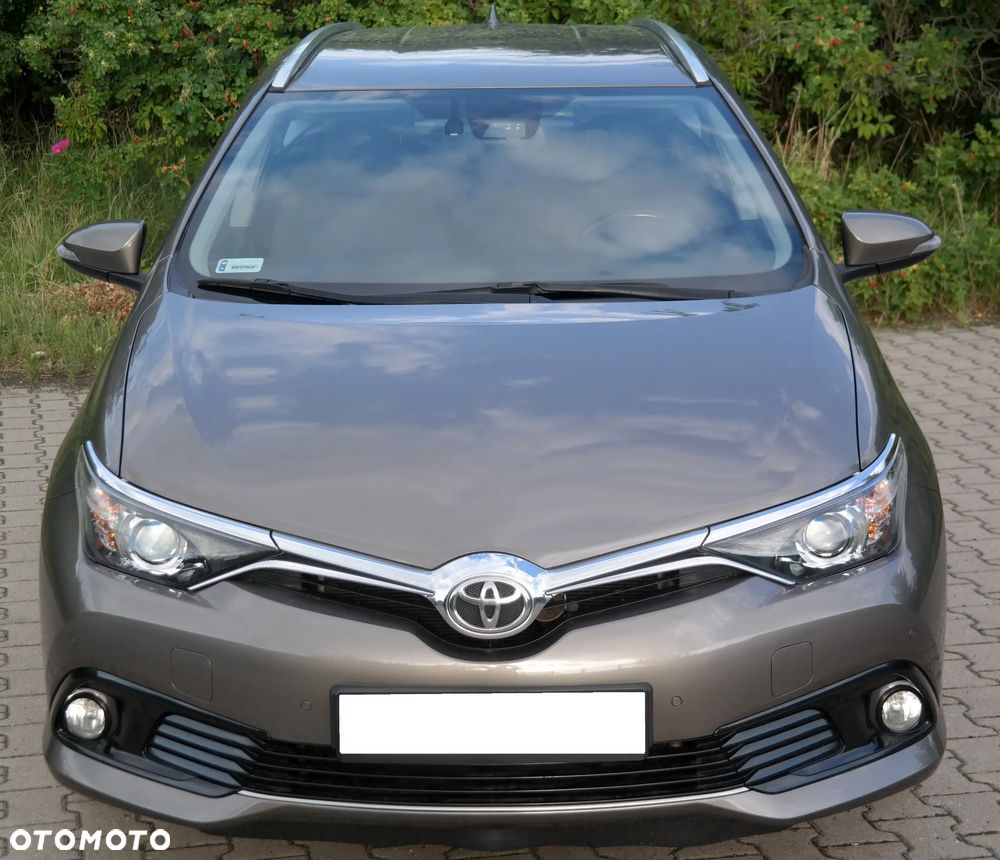 Toyota Auris 1.6 Premium - 7