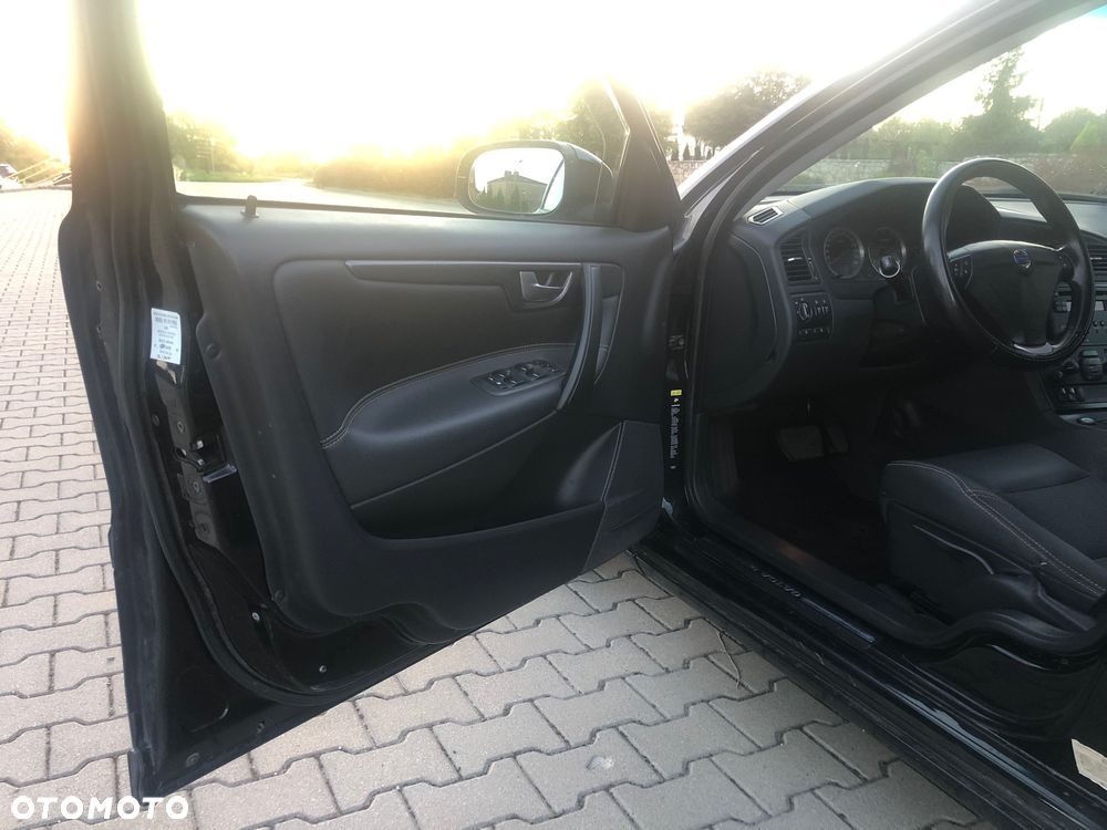 Volvo S60 2.4 Edition - 25