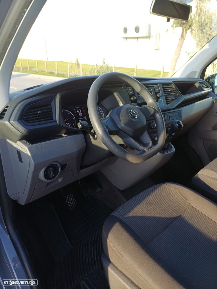 VW Transporter California T6.1 Beach Tour - 14