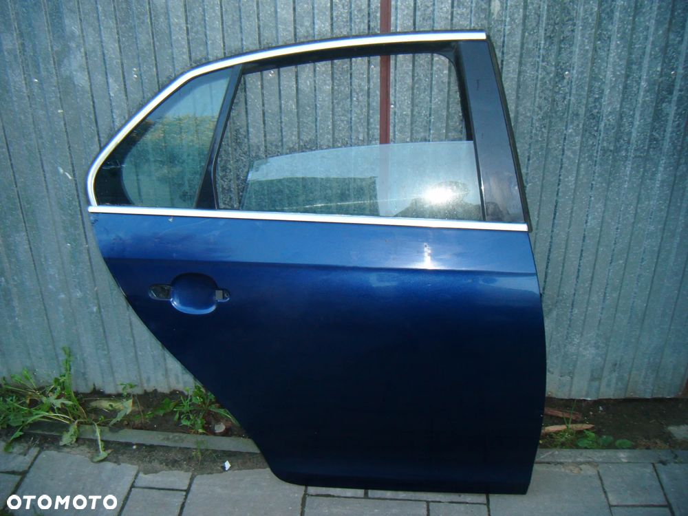 vw jetta III 07r drzwi prawy tył gołe LD5Q - 1